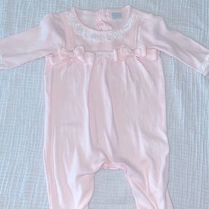 Edgehill Collection Sleeper